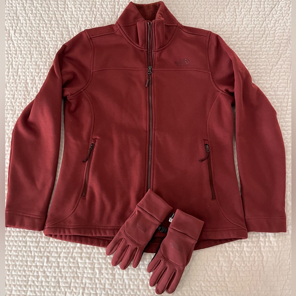 The North Face Timber Jacket & gloves